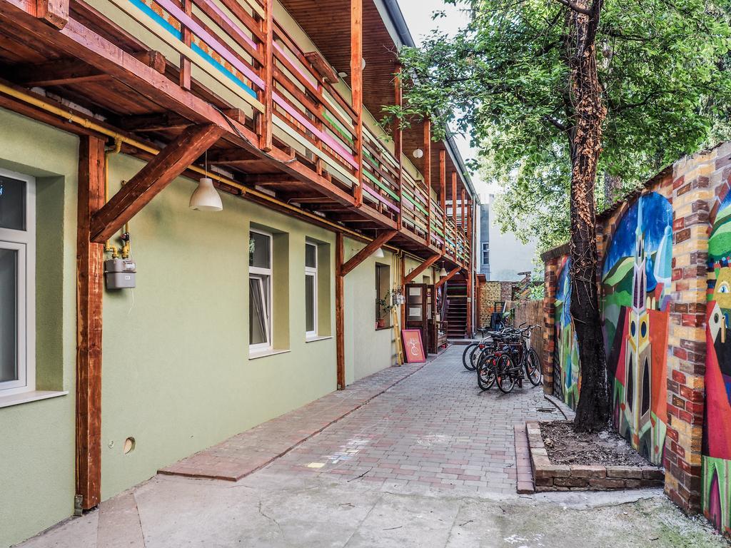 Zen Hostel by Pura Vida Cluj-Napoca Exterior foto